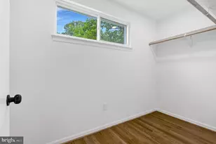 5301 Pommeroy Dr, Fairfax, VA 22032 - Photo 15