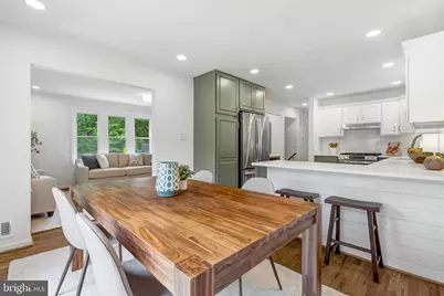 5301 Pommeroy Drive, Fairfax, VA 22032 - Photo 9