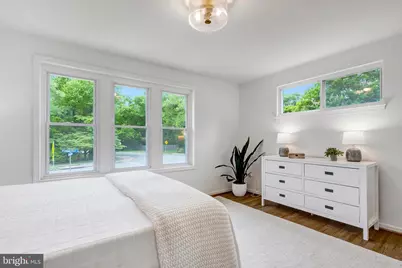 5301 Pommeroy Drive, Fairfax, VA 22032 - Photo 19