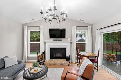 1323 Stourhead Court, Herndon, VA 20170 - Photo 11