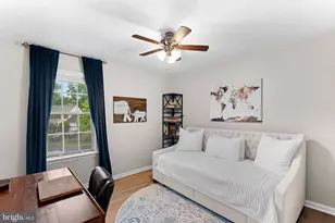 1323 Stourhead Ct, Herndon, VA 20170 - Photo 25