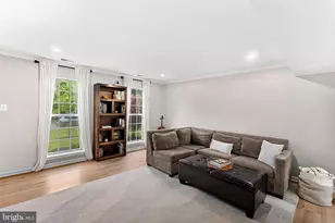 1323 Stourhead Ct, Herndon, VA 20170 - Photo 7
