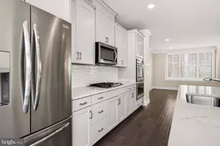 3698 Ambrose Hills Rd, Falls Church, VA 22041 - Photo 3