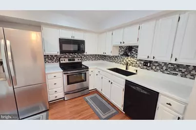 8256 Burning Forest Court, Springfield, VA 22153 - Photo 13