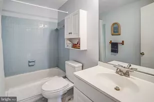12842 Fantasia Dr, Herndon, VA 20170 - Photo 29