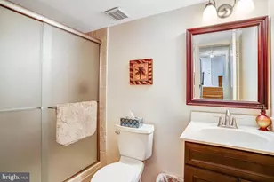 12842 Fantasia Dr, Herndon, VA 20170 - Photo 43