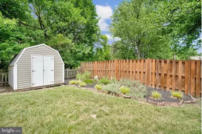 12842 Fantasia Drive, Herndon, VA 20170 - Photo 9