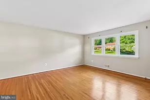 4712 Springbrook Dr, Annandale, VA 22003 - Photo 3