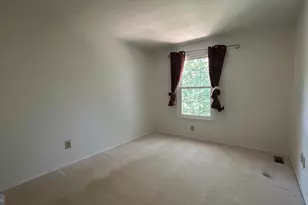 10603 Reed's Landing Cir, Burke, VA 22015 - Photo 19