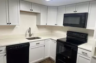 367 Linden Ct, Herndon, VA 20170 - Photo 5
