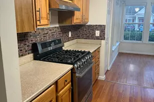 7530 Coxton Ct, Alexandria, VA 22306 - Photo 3