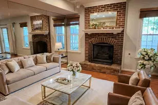 2831 Thaxton Ln, Oakton, VA 22124 - Photo 7