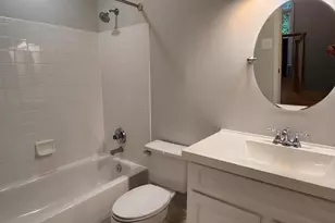 2831 Thaxton Ln, Oakton, VA 22124 - Photo 31