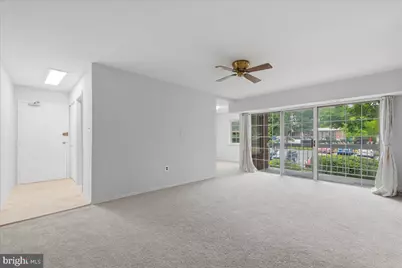 1923 Wilson Lane #201, McLean, VA 22102 - Photo 5