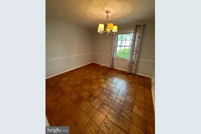 13524 Ellendale Drive, Chantilly, VA 20151 - Photo 3