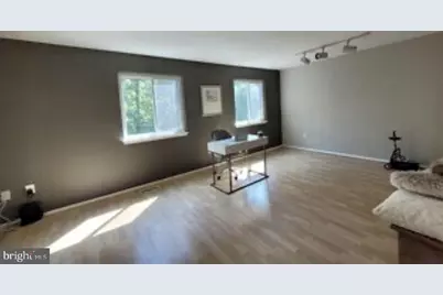 1415 Greenmont Court, Reston, VA 20190 - Photo 7