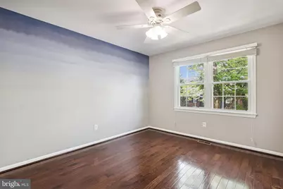 10150 Village Knolls Court, Oakton, VA 22124 - Photo 17