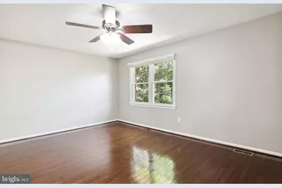 10150 Village Knolls Court, Oakton, VA 22124 - Photo 11
