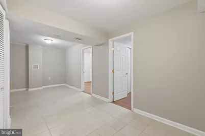 2240 Sanibel Drive, Reston, VA 20191 - Photo 23