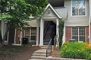 3900 Penderview Dr, Fairfax, VA 22033 - Photo 1