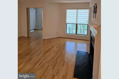 3900 Penderview Drive #1426, Fairfax, VA 22033 - Photo 3