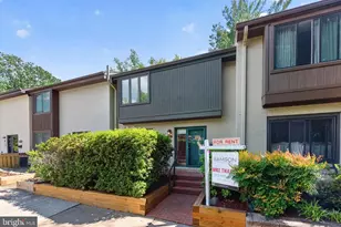 2031 Sarazen Pl, Reston, VA 20191 - Photo 27