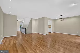 2031 Sarazen Pl, Reston, VA 20191 - Photo 5
