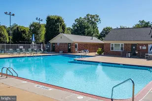 5902 Kingsford Rd, Springfield, VA 22152 - Photo 17