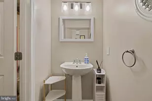 7109 Tanworth Dr, Springfield, VA 22152 - Photo 47