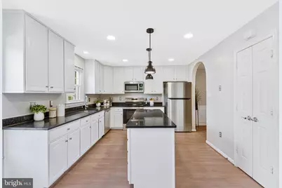 2000 Gallows Tree Lane, Vienna, VA 22182 - Photo 19