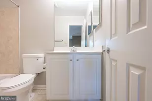 2000 Gallows Tree Ln, Vienna, VA 22182 - Photo 27