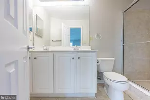 2000 Gallows Tree Ln, Vienna, VA 22182 - Photo 21