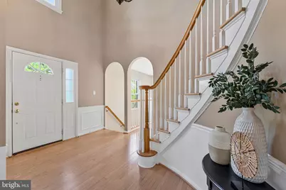 2000 Gallows Tree Lane, Vienna, VA 22182 - Photo 5
