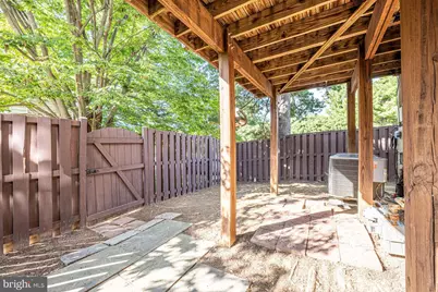 2000 Gallows Tree Lane, Vienna, VA 22182 - Photo 37