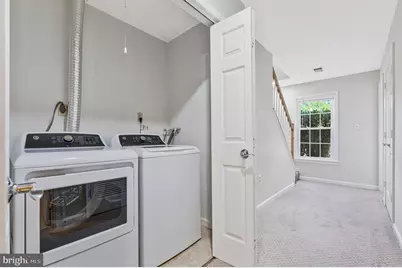 2000 Gallows Tree Lane, Vienna, VA 22182 - Photo 37
