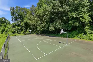 4203 Americana Dr, Annandale, VA 22003 - Photo 21