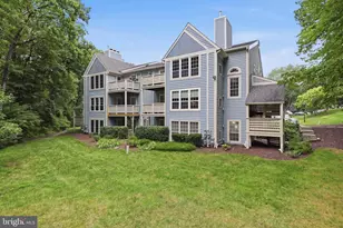 7805 Willow Point Dr, Falls Church, VA 22042 - Photo 3