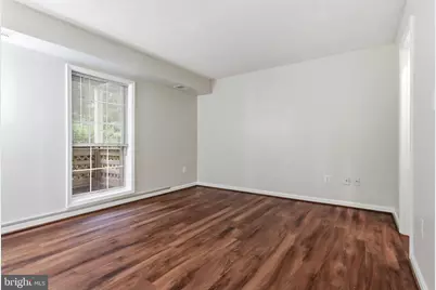 7805 Willow Point Drive #7805, Falls Church, VA 22042 - Photo 17
