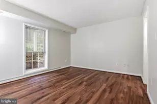 7805 Willow Point Dr, Falls Church, VA 22042 - Photo 17