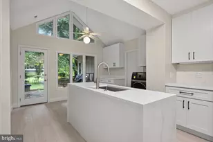 8023 Washington Ave, Alexandria, VA 22308 - Photo 25