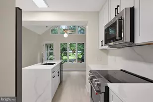 8023 Washington Ave, Alexandria, VA 22308 - Photo 23