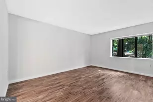 2210 Springwood Dr, Reston, VA 20191 - Photo 15