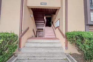 11603 Stoneview Square, Reston, VA 20191 - Photo 3