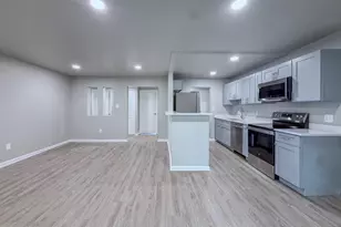 11603 Stoneview Square, Reston, VA 20191 - Photo 21