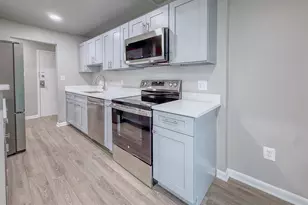 11603 Stoneview Square, Reston, VA 20191 - Photo 13