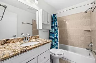 2410 Parkers Ln, Alexandria, VA 22306 - Photo 19