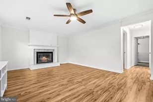2410 Parkers Ln, Alexandria, VA 22306 - Photo 27