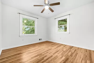 2410 Parkers Lane, Alexandria, VA 22306 - Photo 17