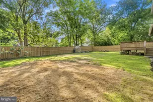 2410 Parkers Ln, Alexandria, VA 22306 - Photo 35