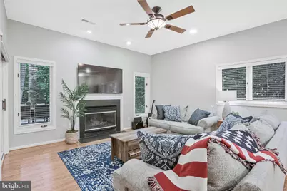 11540 Hemingway Drive, Reston, VA 20194 - Photo 27